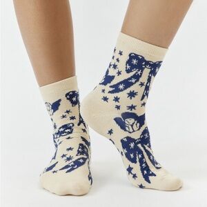 BAGGU Beige and Blue Charms Socks Women’s OS NEW NWT LAST PAIR